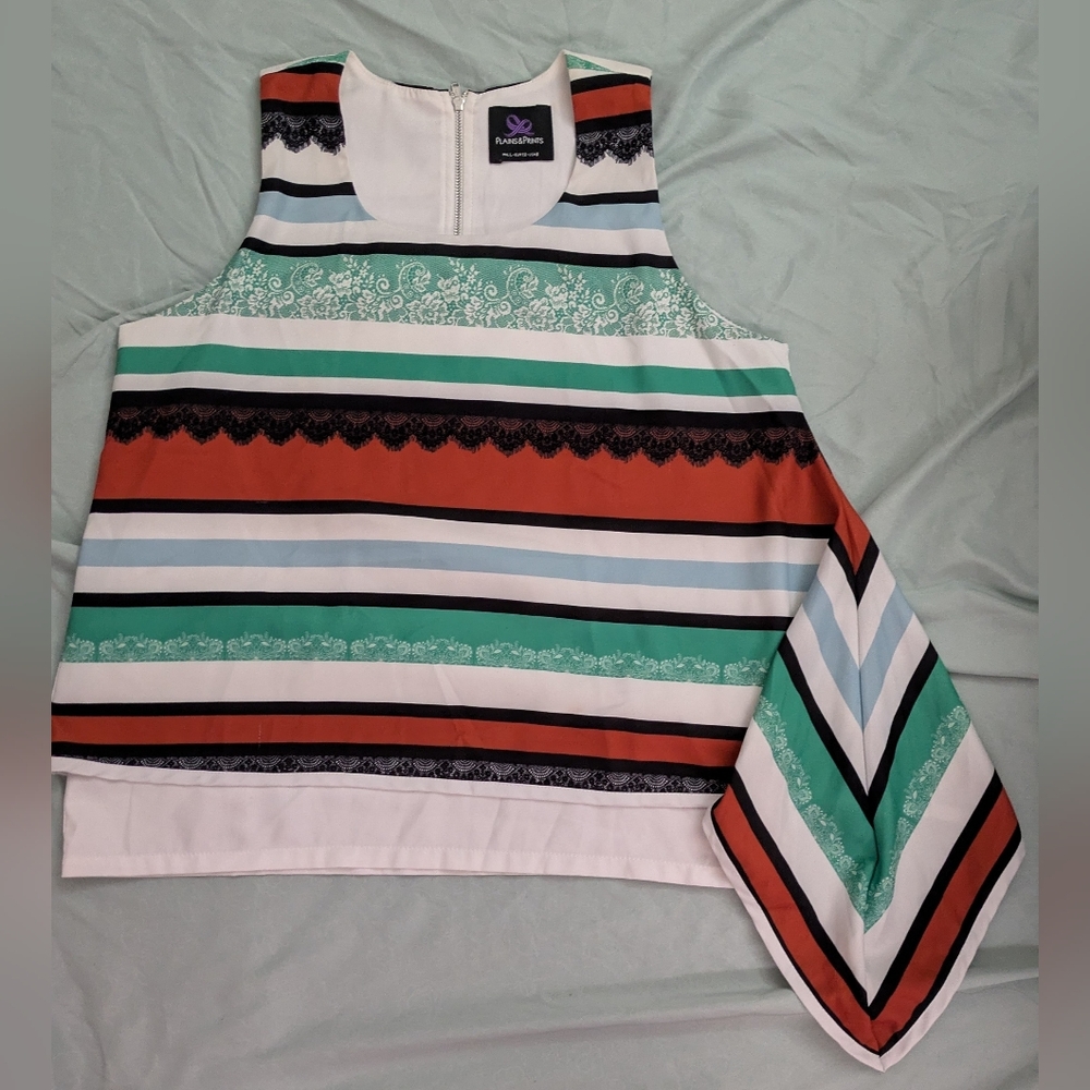 Patterned Sleeveless Top